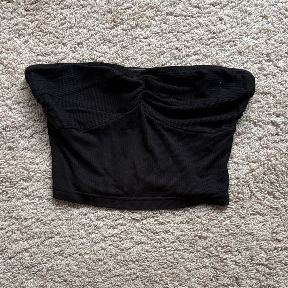 SHEIN Black Ruched Strapless Crop Top